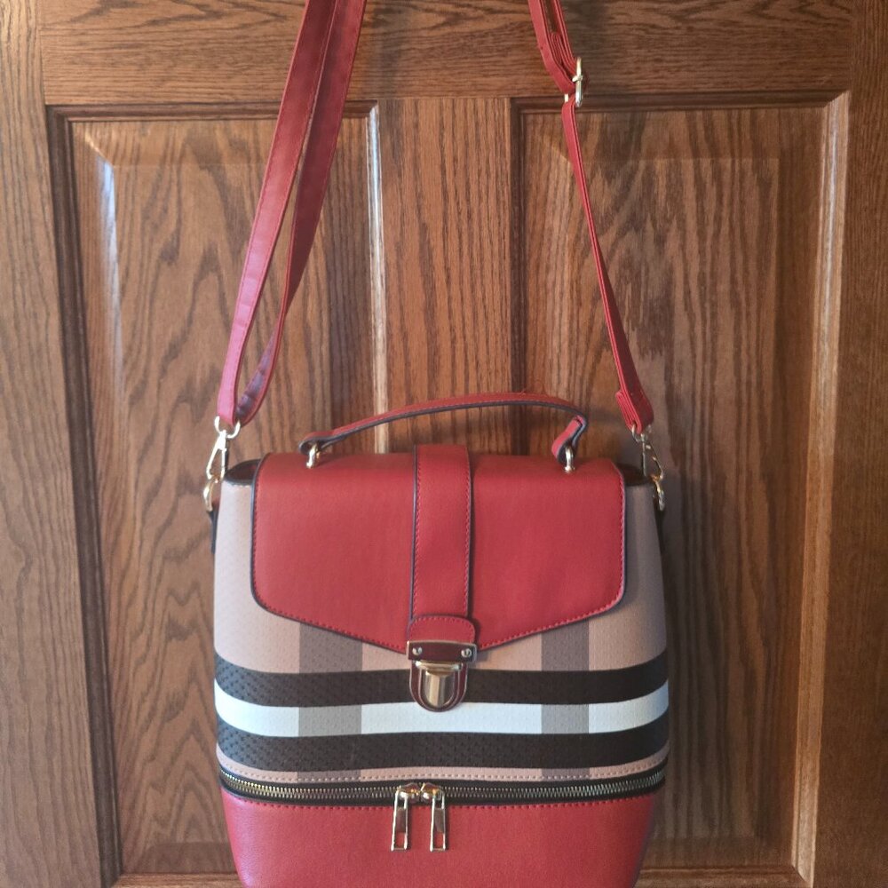 Red Designer-Look Convertible Backpack Purse 3-Way Bag Satchel Faux Leather